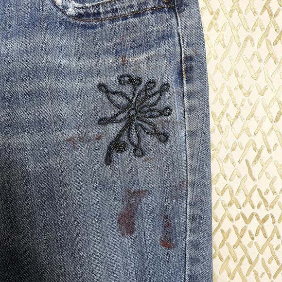 American Eagle Hipster Fit Skinny Flare Embroidered Ripped Blue Denim Size 8 - Picture 4 of 12